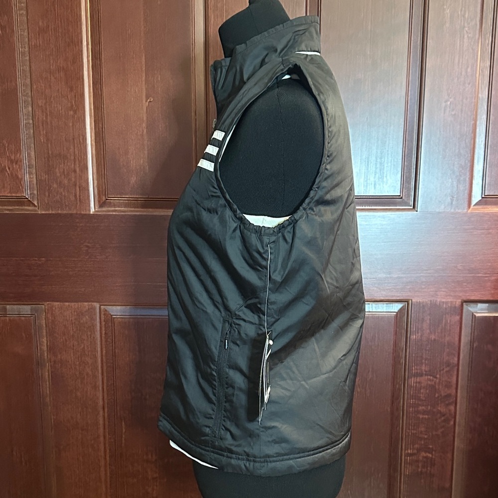 Adidas NWT Black Vest with White Accents - Picture 4 of 7